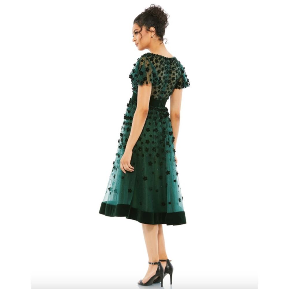 MAC DUGGAL Dress Size 14 Evening Gown New Green Midi Fit Flare Butterfly Velvet - Picture 2 of 7